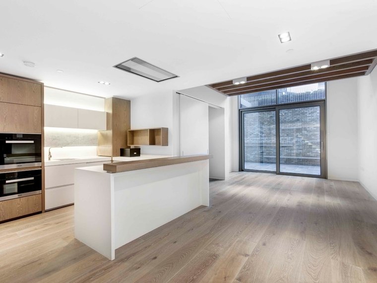 6 Pearson Square, 