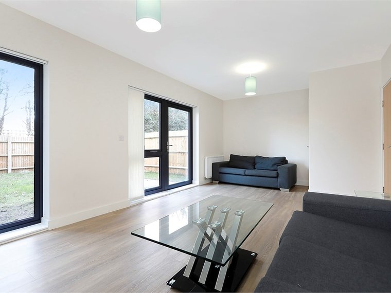 Fisher Close, 